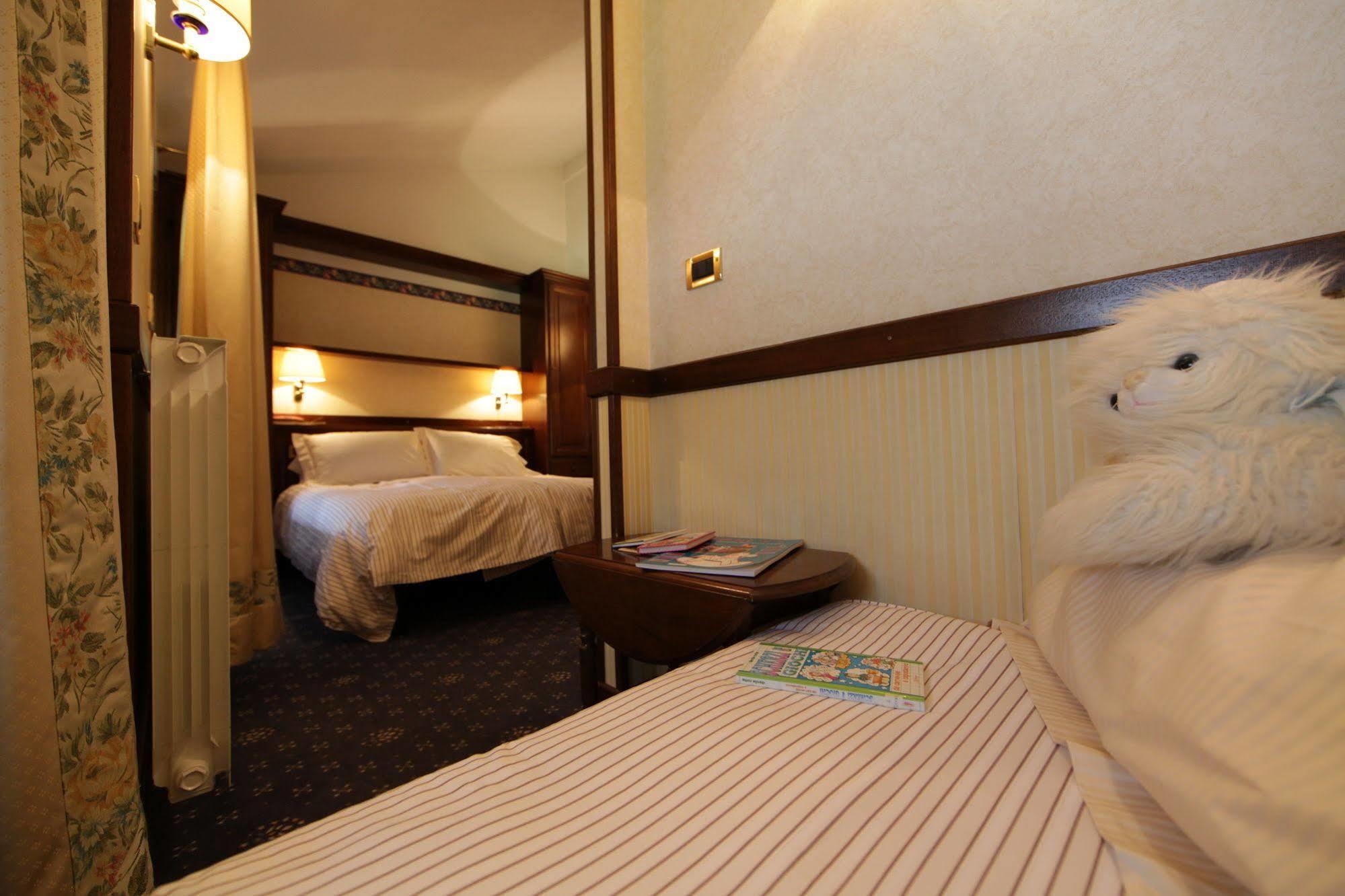 Hotel Petit Prince Antagnod Kültér fotó